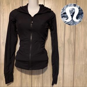 LULULEMON BLACK JACKET SIZE 2